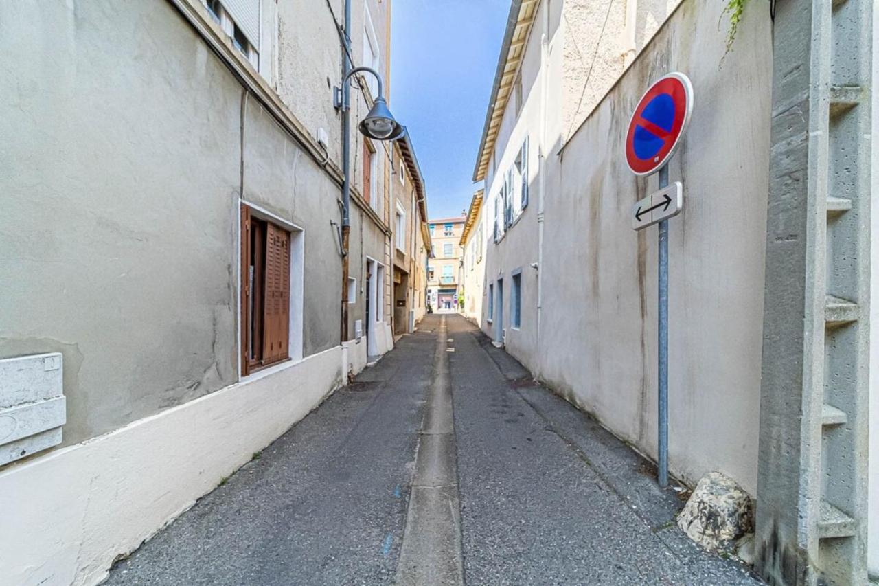 Cozy Studio Near Lyon Sainte-Foy-Les-Lyon Exterior photo